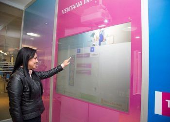 INSTALAN PRIMERA VENTANA INTELIGENTE