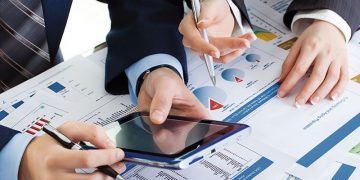 Fortalezas y Debilidades en el CONTRATO DE SERVICIOS frente al CONTRATO LABORAL