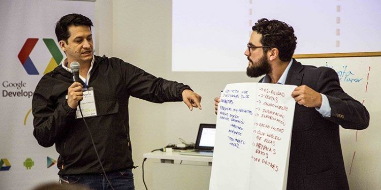 Alianza MinTIC y Google capacita emprendedores de Apps.co