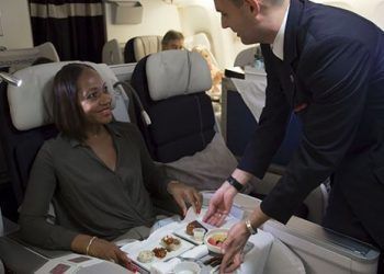 Descubre el ‘savoir faire’* de Air France en la ruta París - San José – París