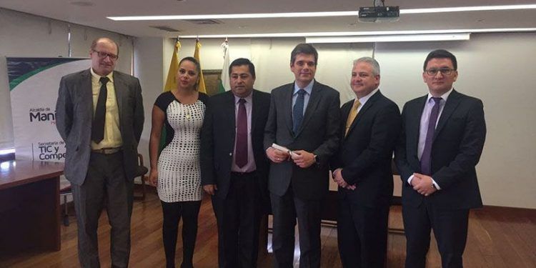 ALCALDÍA DE MANIZALES RECONOCE A DIGITEX POR SU OPERACIÓN EN LA REGIÓN