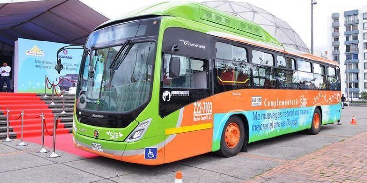 El impacto ambiental en Bogotá se reduce con los nuevos buses del SITP a gas natural vehicular