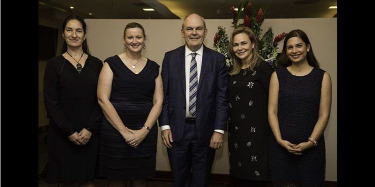 Ministro Steven Joyce de Nueva Zelanda visitó Colombia para buscar oportunidades y profundizar las relaciones académicas entre ambos países