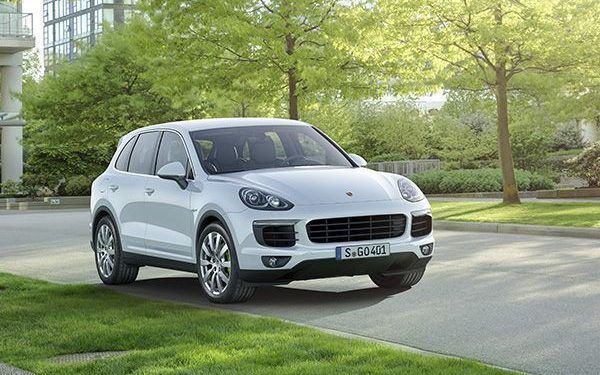 Personalización e híbridos enchufables: la apuesta de Porsche en Colombia