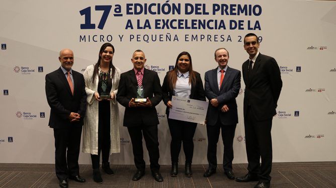Premio a la Excelencia - 2020-2021