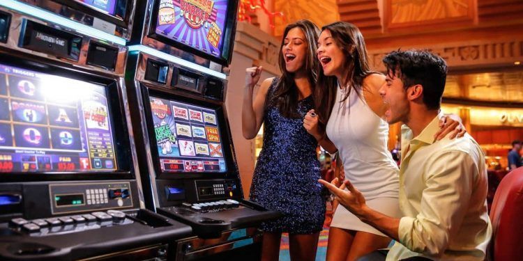 Juegos de azar en Internet entre Adolescentes