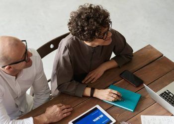 Colaboradores Felices Aumentan el 31% de la Productividad