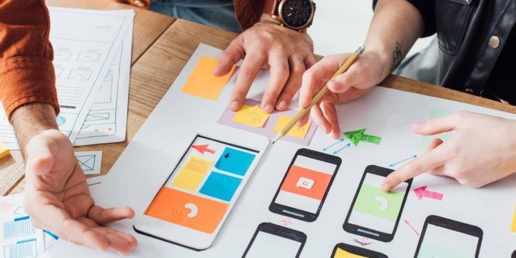Experiencia de Usuario en Desarrollo Web y Móvil