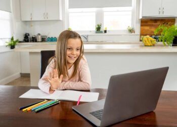 Colegios Virtuales para Adolescentes